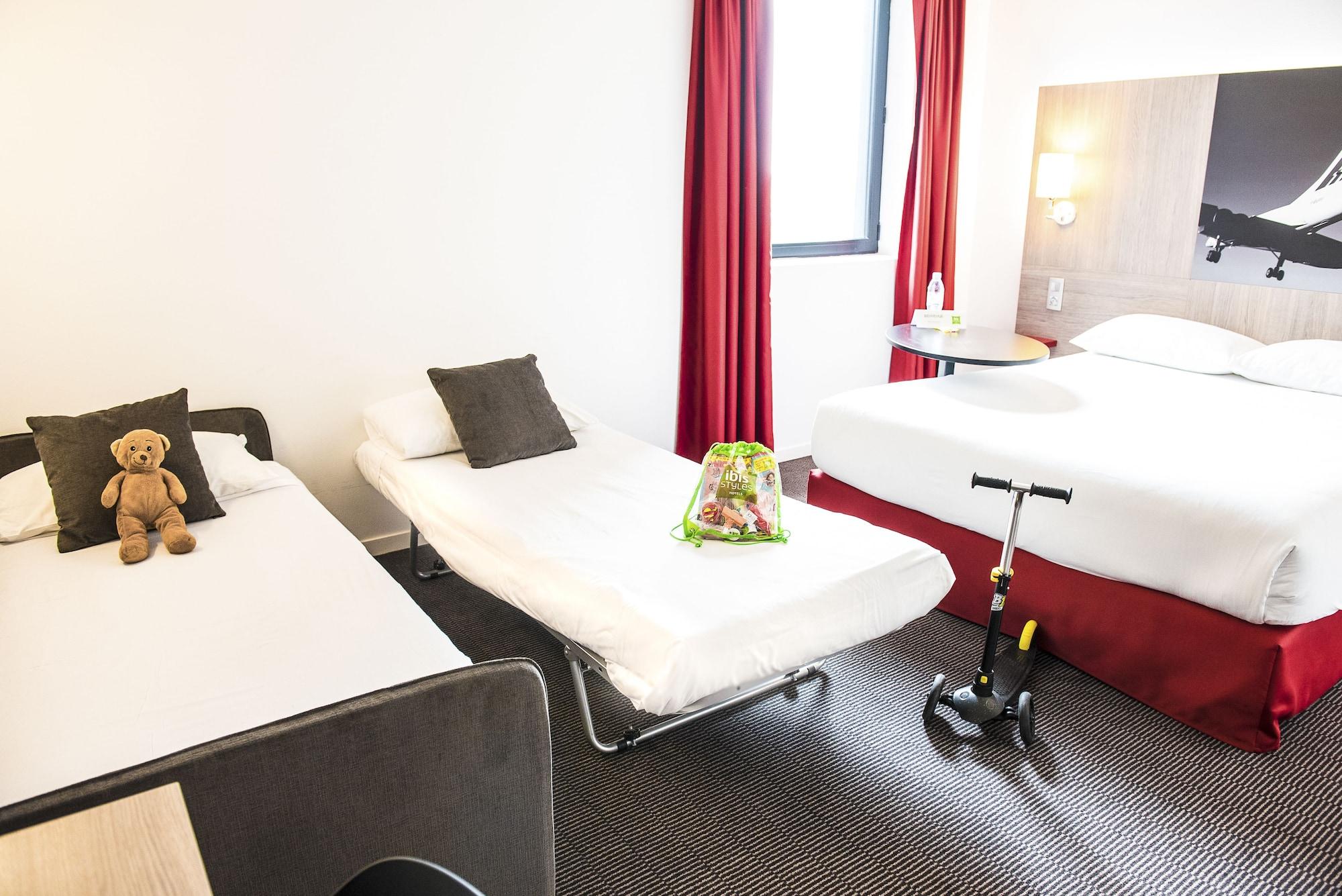 Ibis Styles Toulouse Cite Espace Exteriör bild