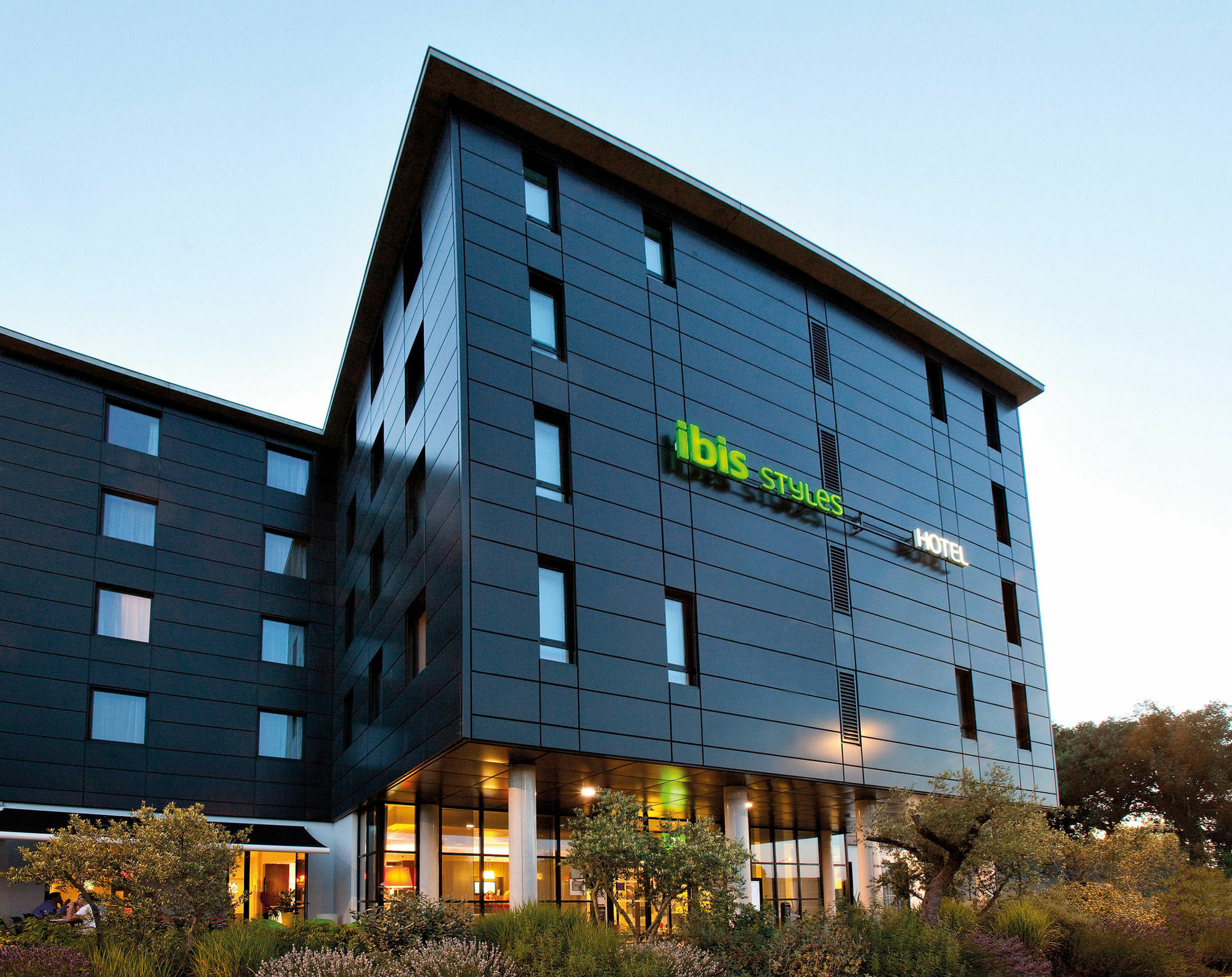 Ibis Styles Toulouse Cite Espace Exteriör bild