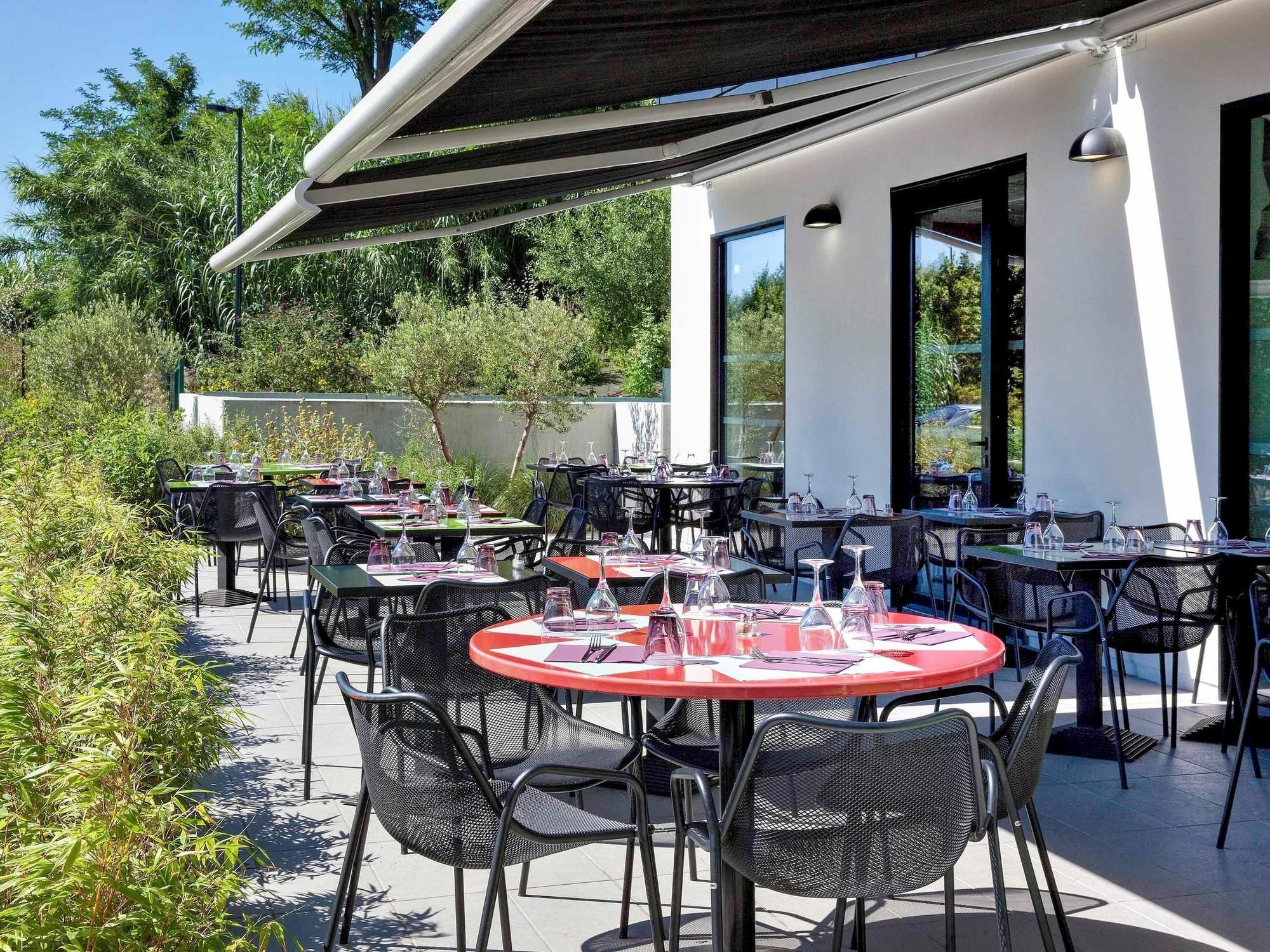 Ibis Styles Toulouse Cite Espace Exteriör bild